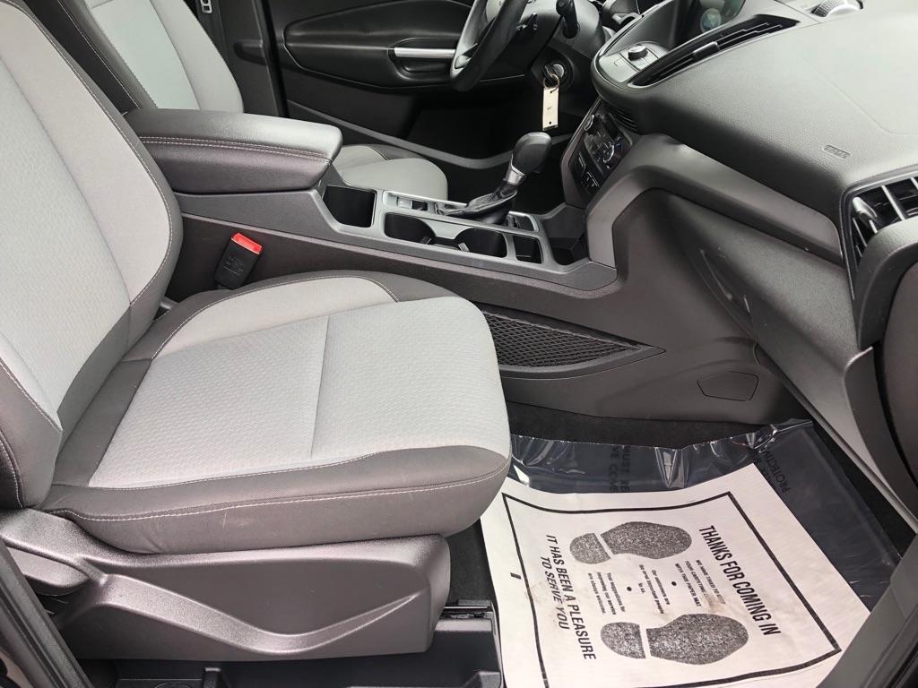 Ford Escape  2017