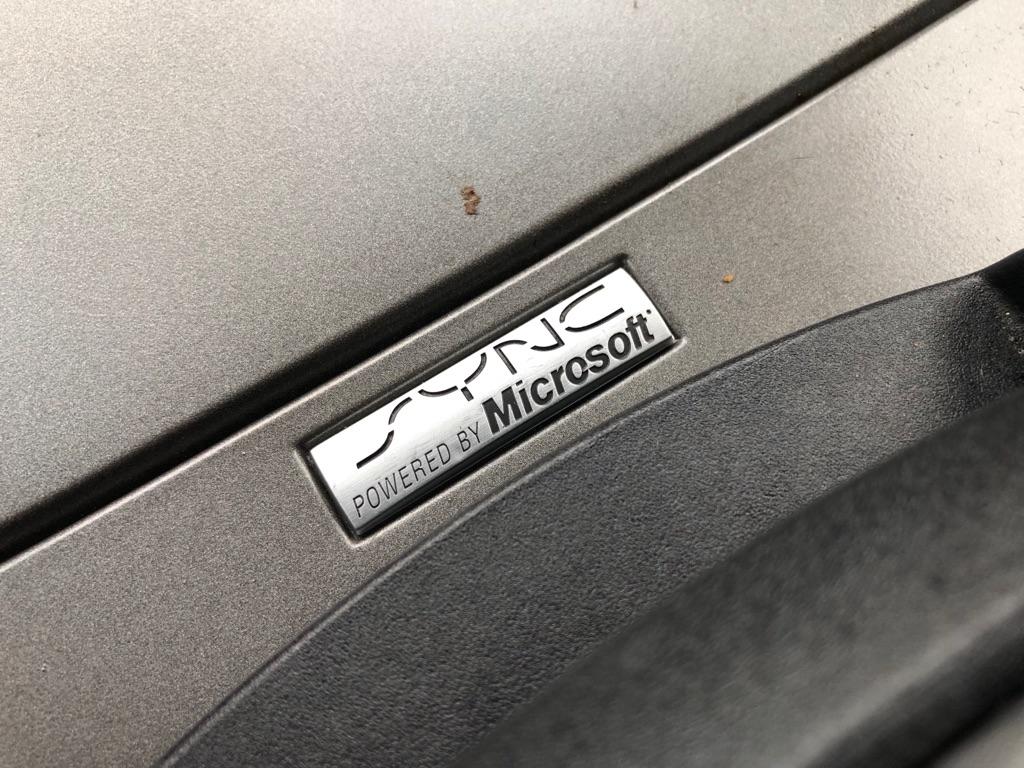 Ford Taurus  2014