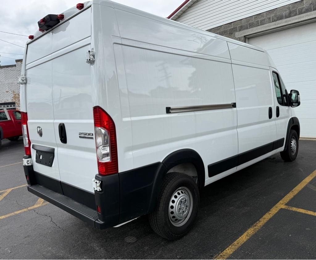 RAM Promaster  2025