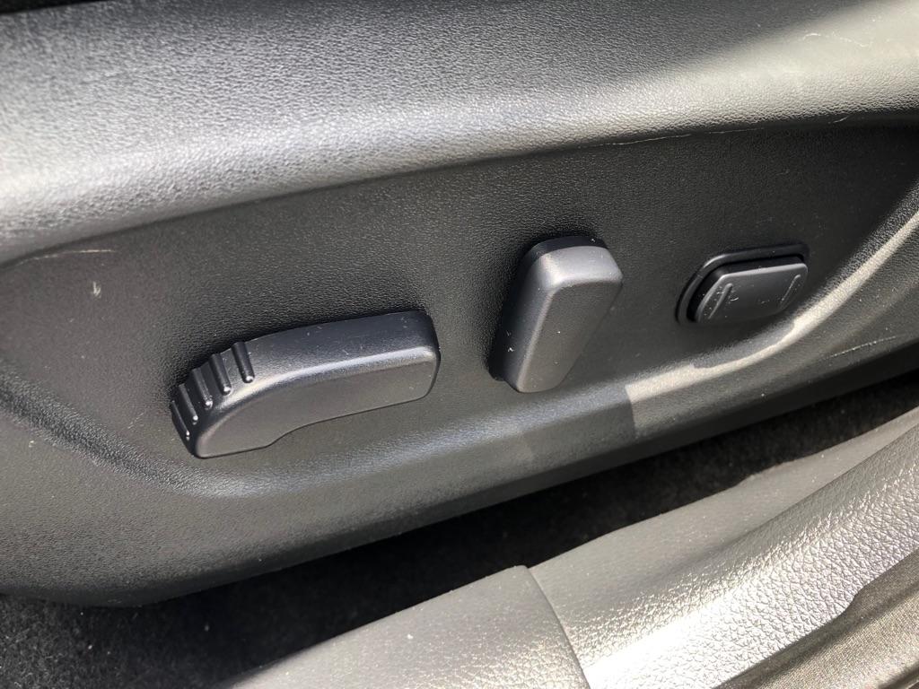 Nissan Rogue  2019