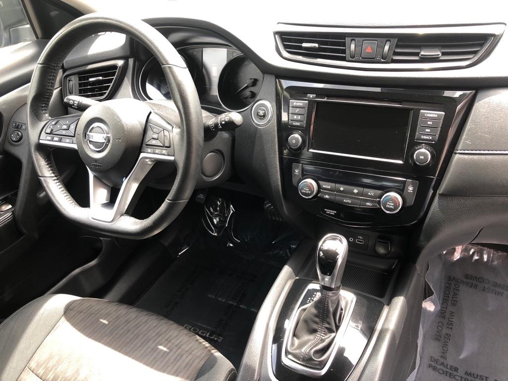 Nissan Rogue  2019