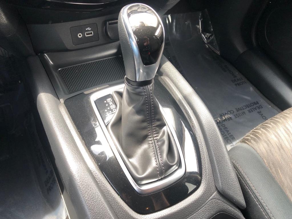 Nissan Rogue  2019