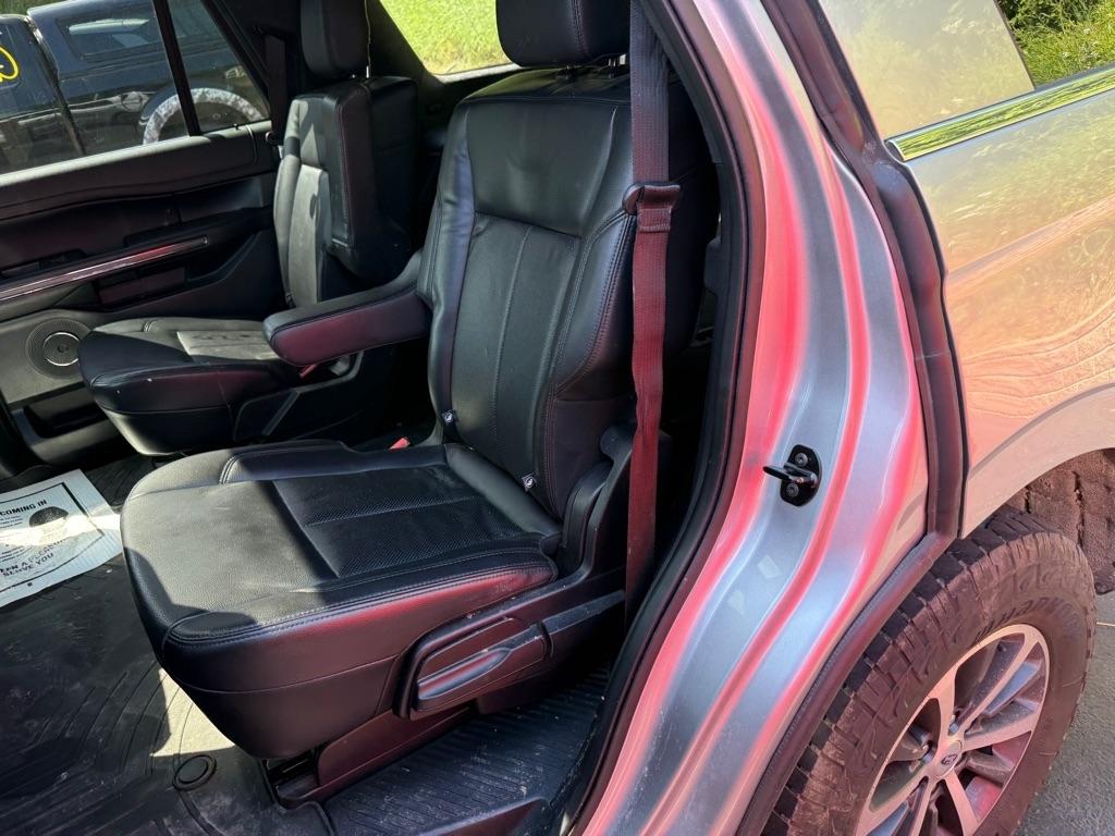Ford Expedition  2020