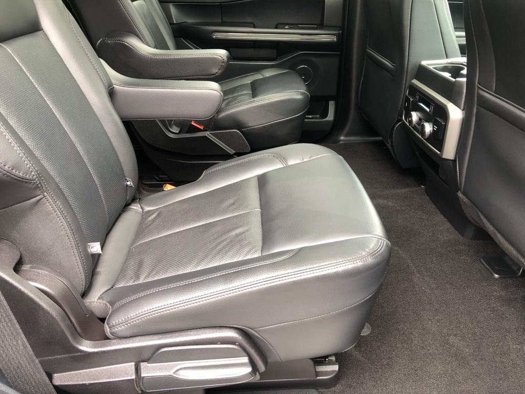Ford Expedition  2020