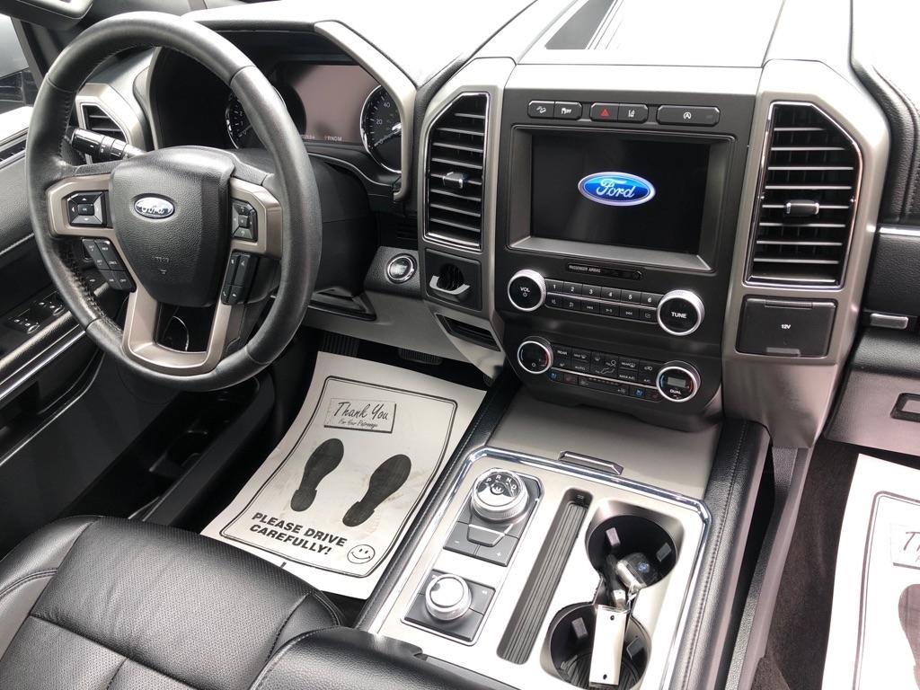 Ford Expedition  2020