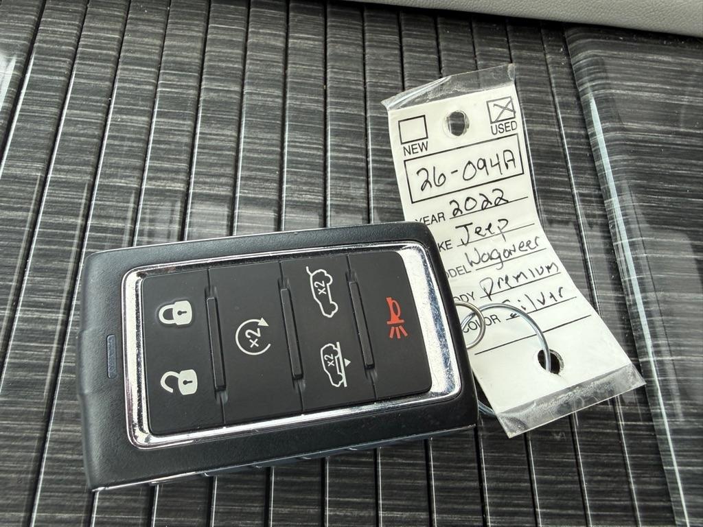Jeep Wagoneer  2022