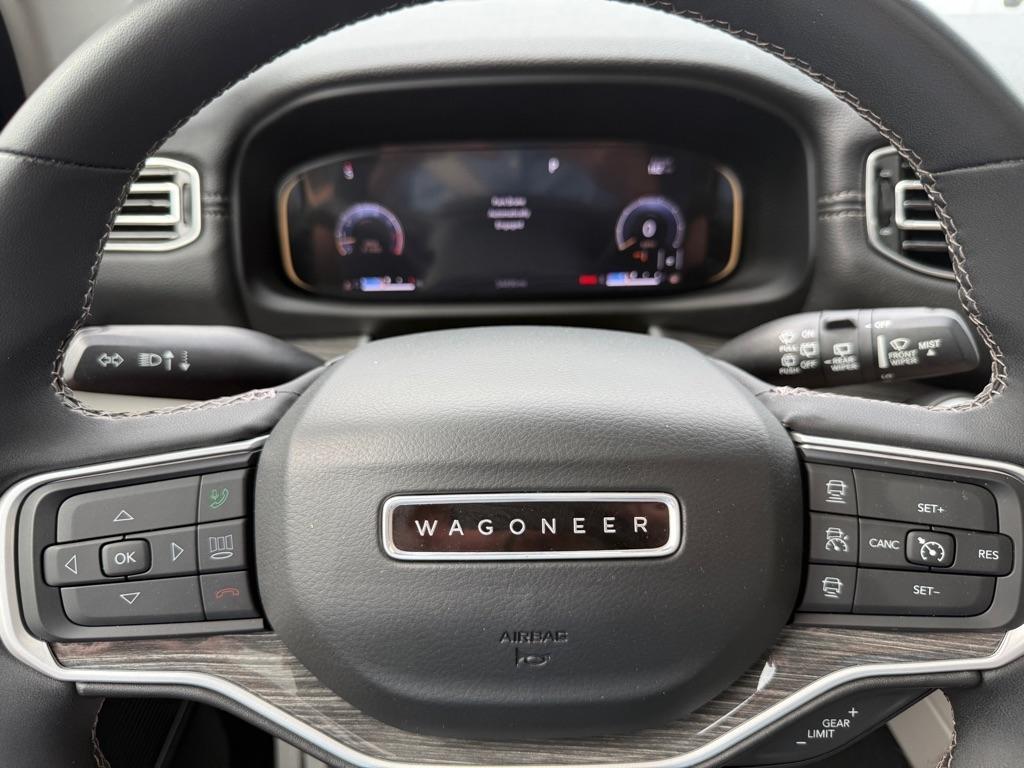 Jeep Wagoneer  2022