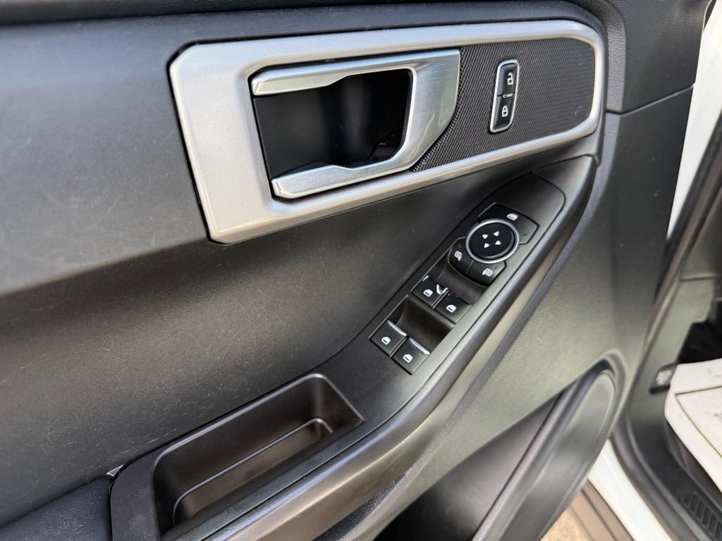Ford Explorer  2021