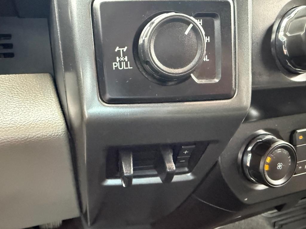 Ford F-350 SD  2022