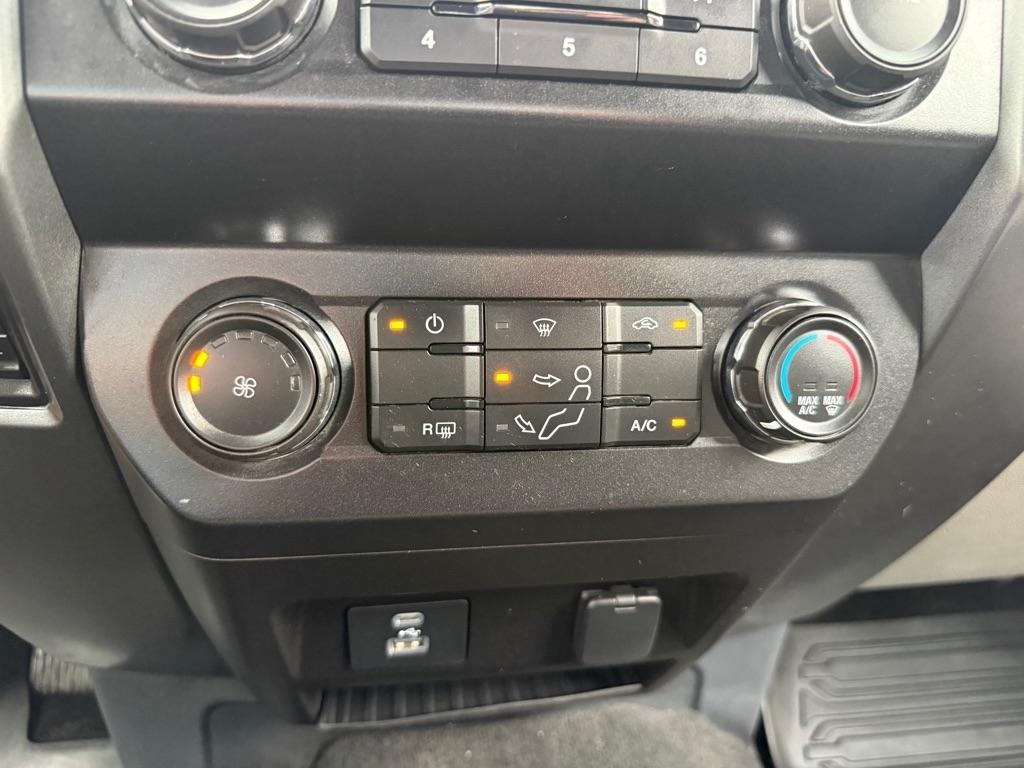 Ford F-350 SD  2022
