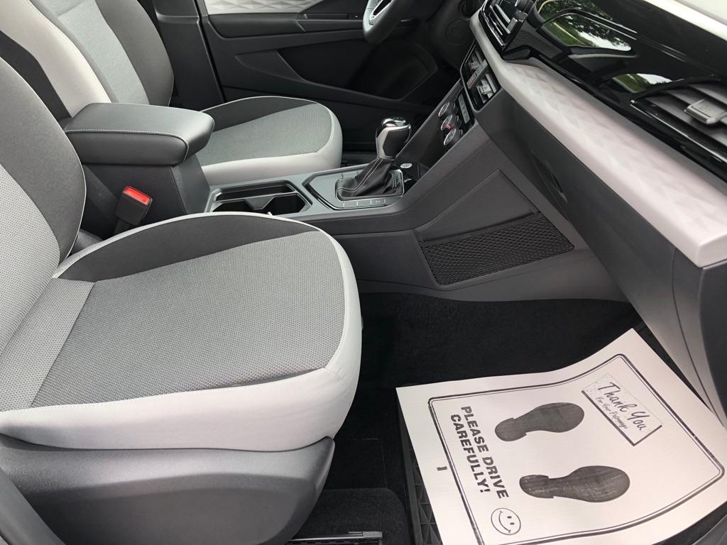 Volkswagen Taos  2023