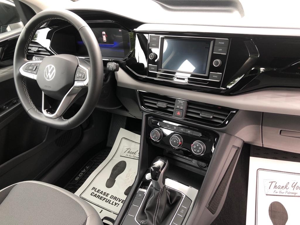 Volkswagen Taos  2023