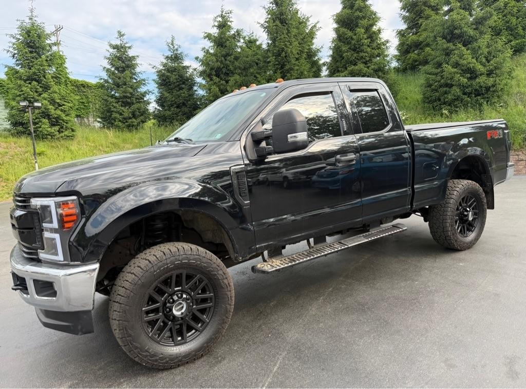 Ford F-250 SD  2018