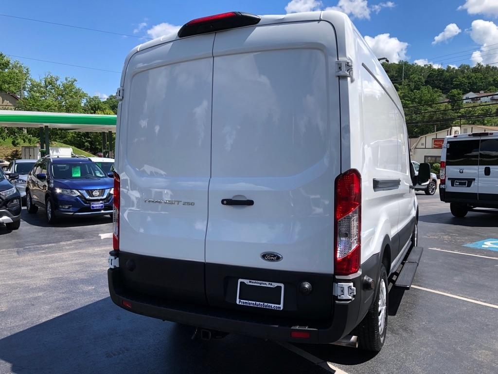 Ford Transit  2020