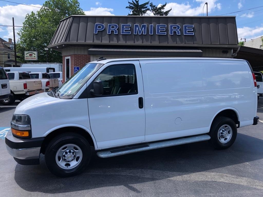 2024 Chevrolet Express 2500 Work Van HD's photo