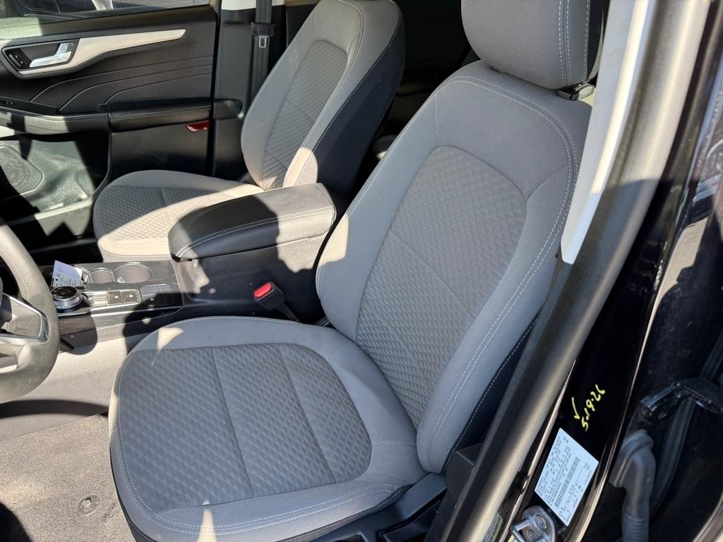 Ford Escape Hybrid  2021