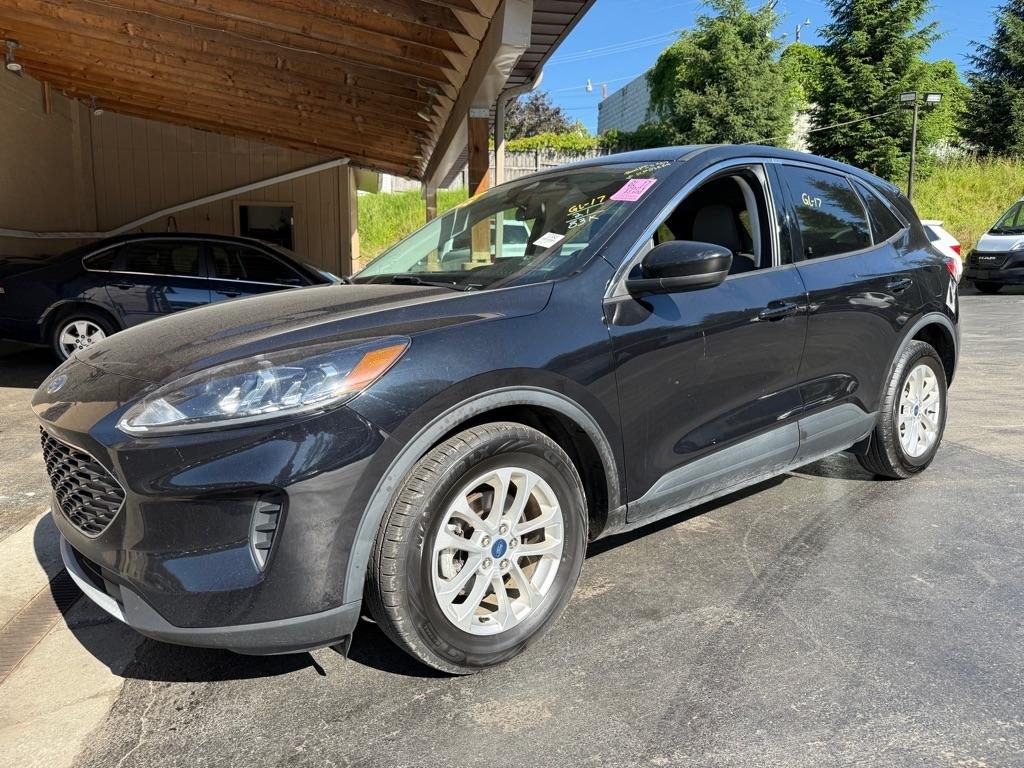 Ford Escape Hybrid  2021