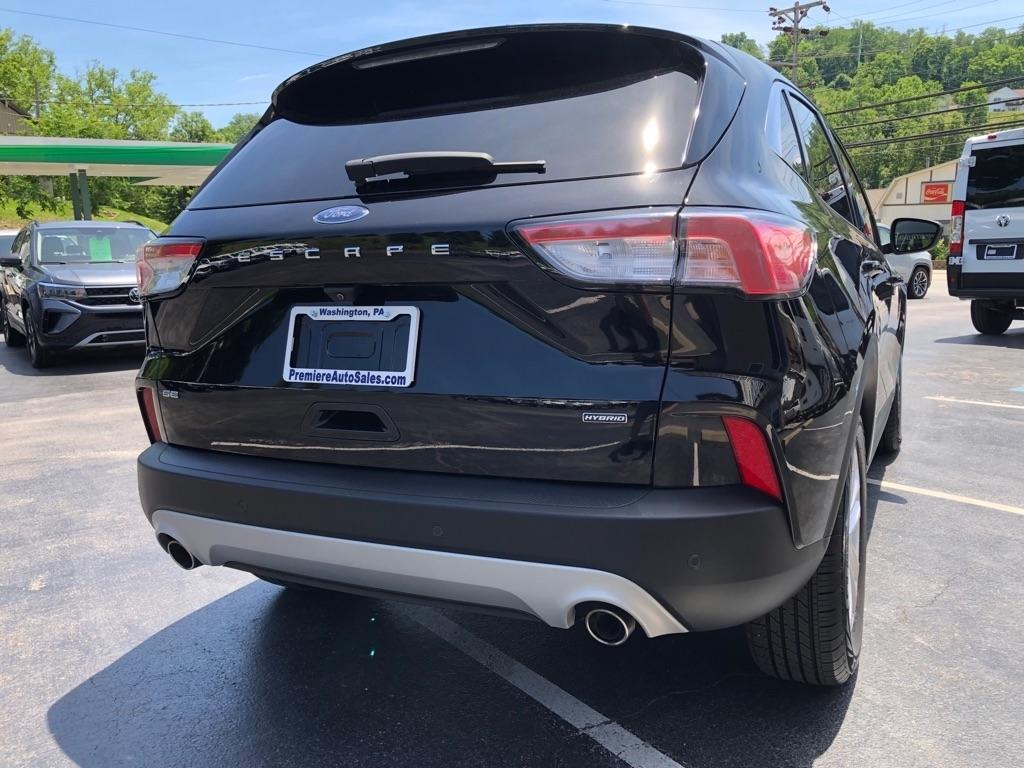 Ford Escape Hybrid  2021