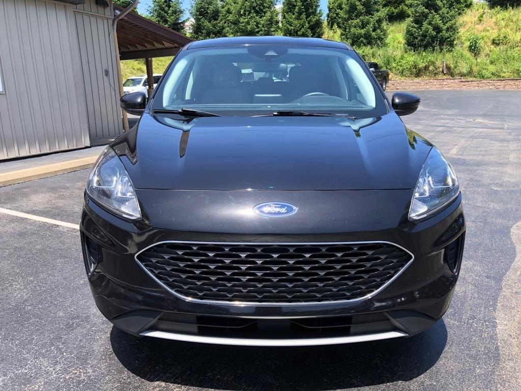 Ford Escape Hybrid  2021
