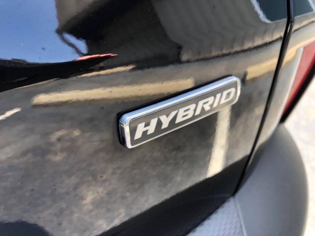 Ford Escape Hybrid  2021