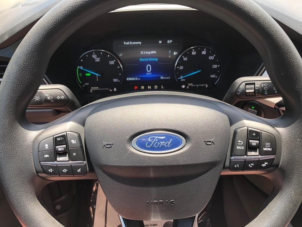 Ford Escape Hybrid  2021