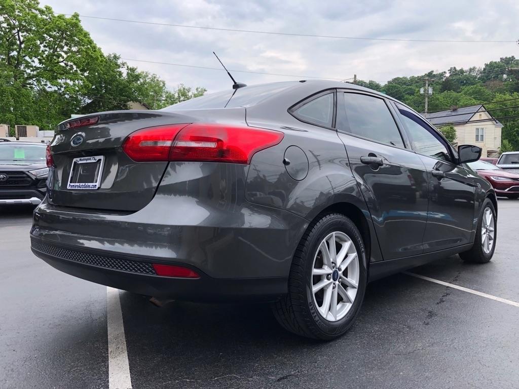 Ford Focus  2015