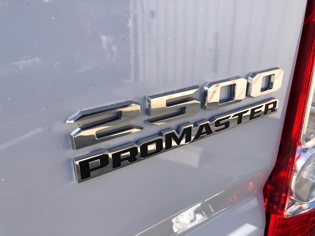 RAM Promaster  2025