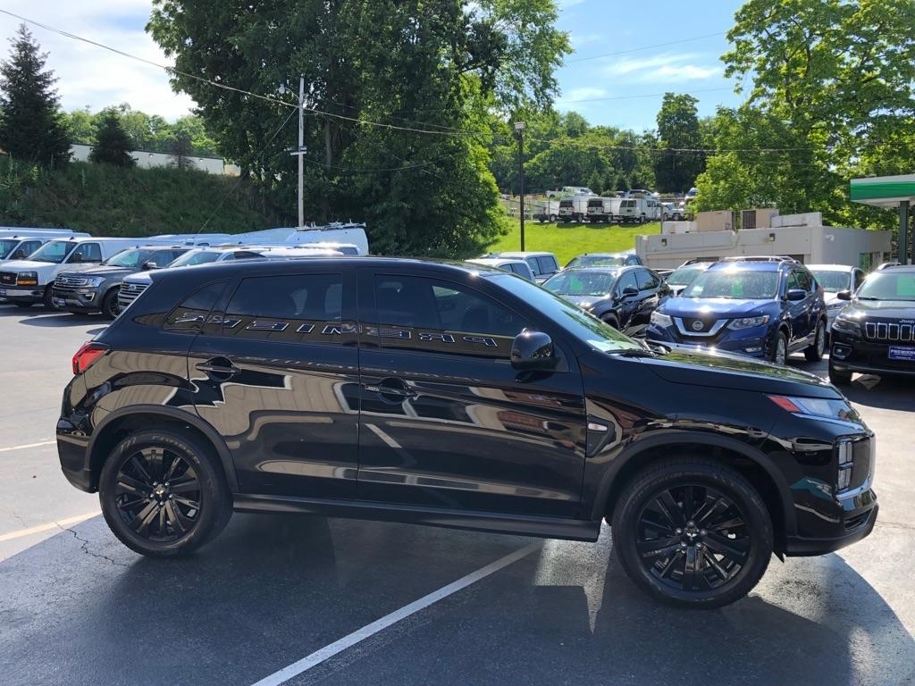 Mitsubishi Outlander Sport  2022