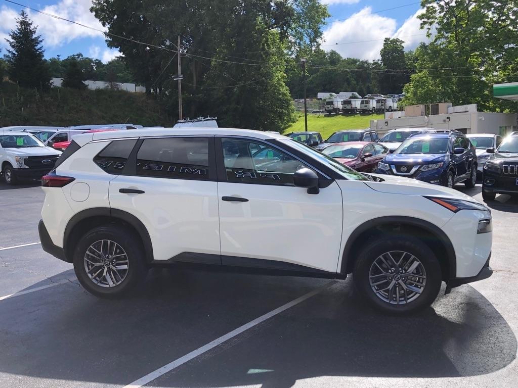 Nissan Rogue  2023