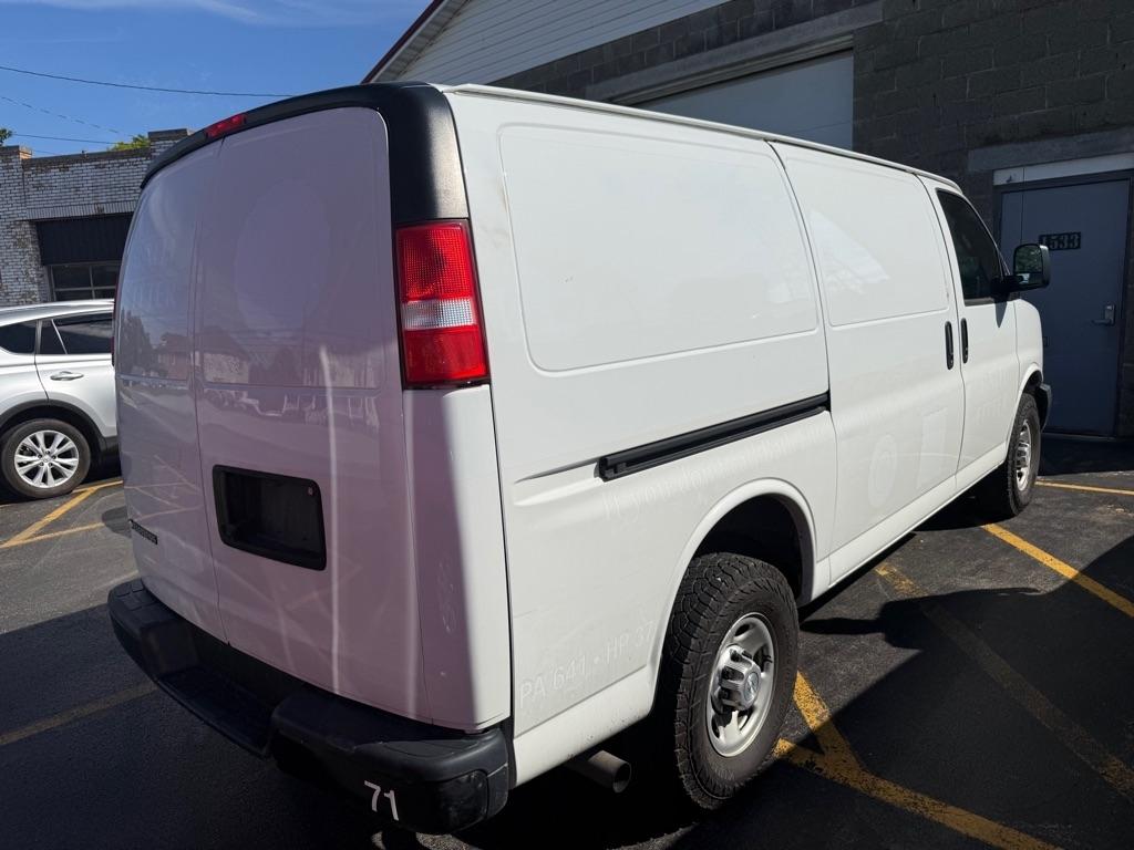Chevrolet Express  2020