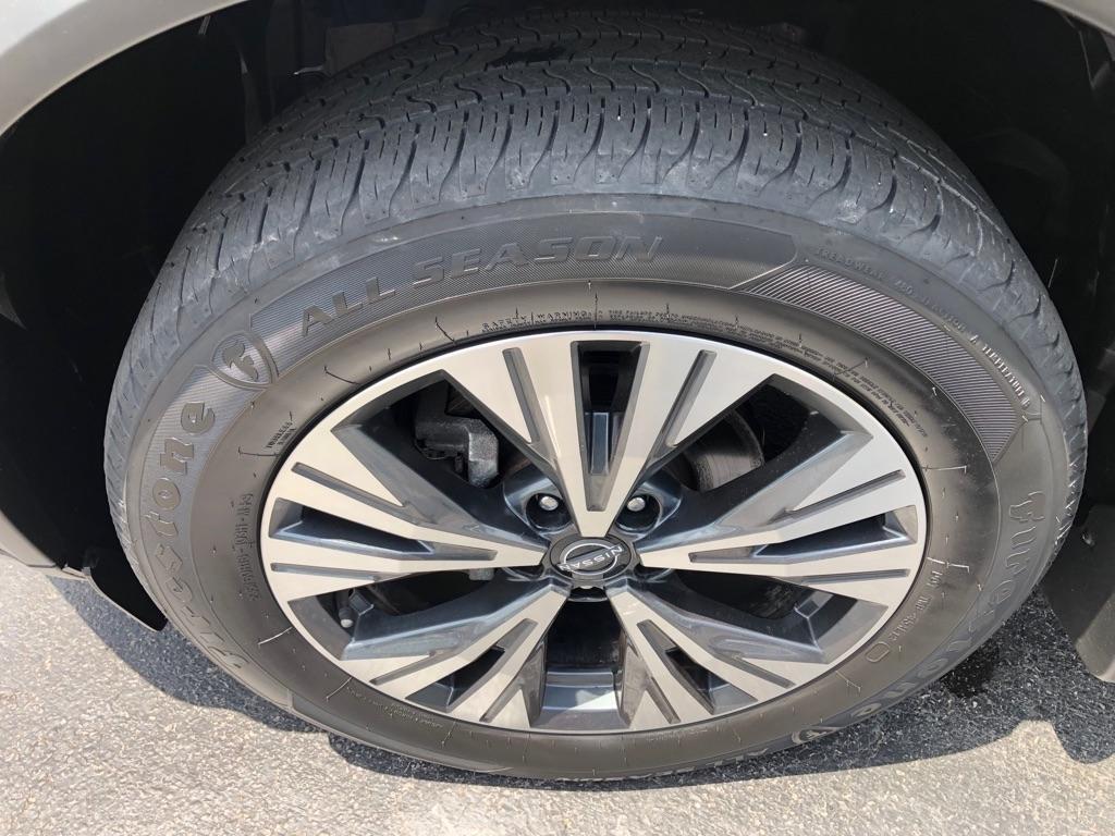 Nissan Rogue  2023