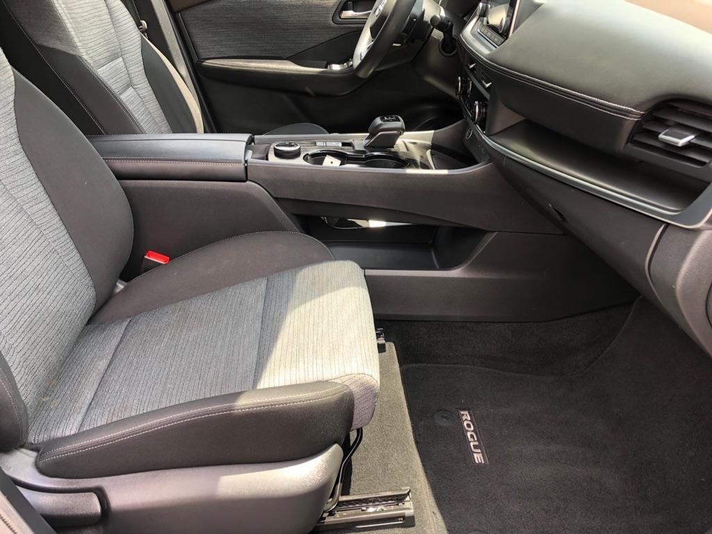 Nissan Rogue  2023