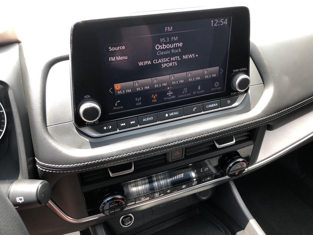 Nissan Rogue  2023