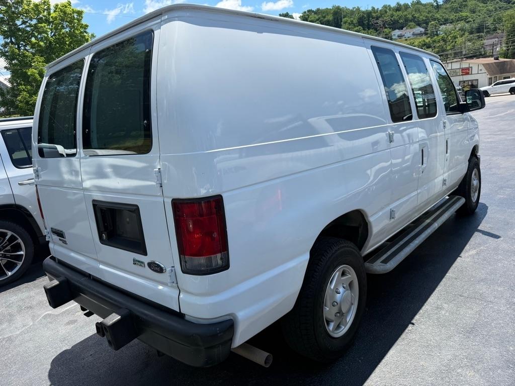 Ford Econoline  2014