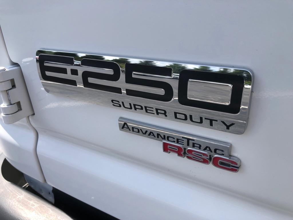 Ford Econoline  2014
