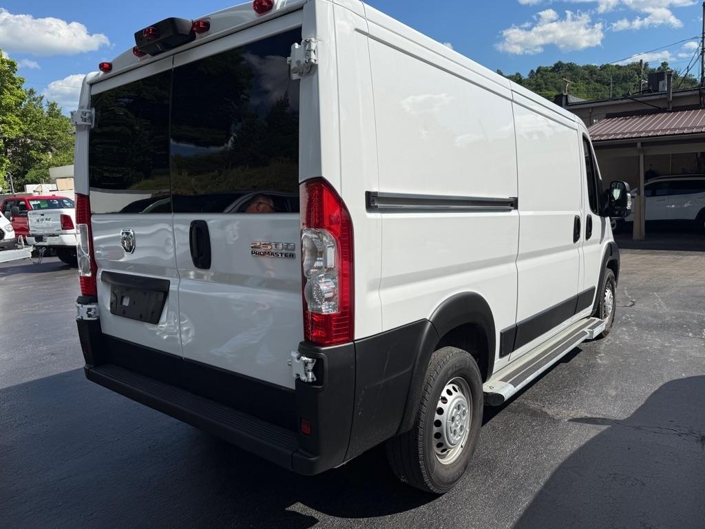 RAM Promaster  2025