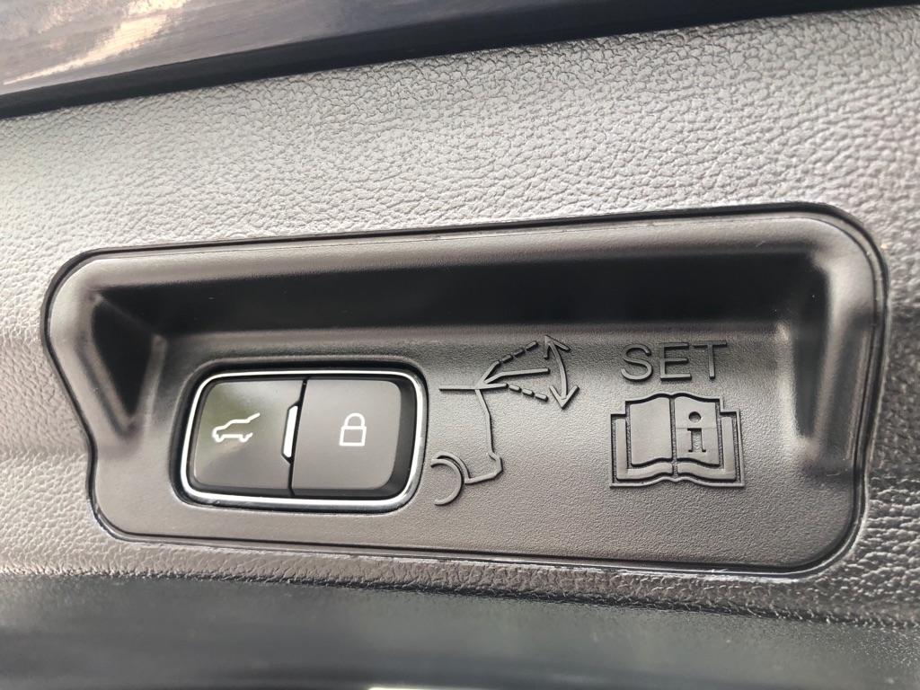Ford Explorer  2020