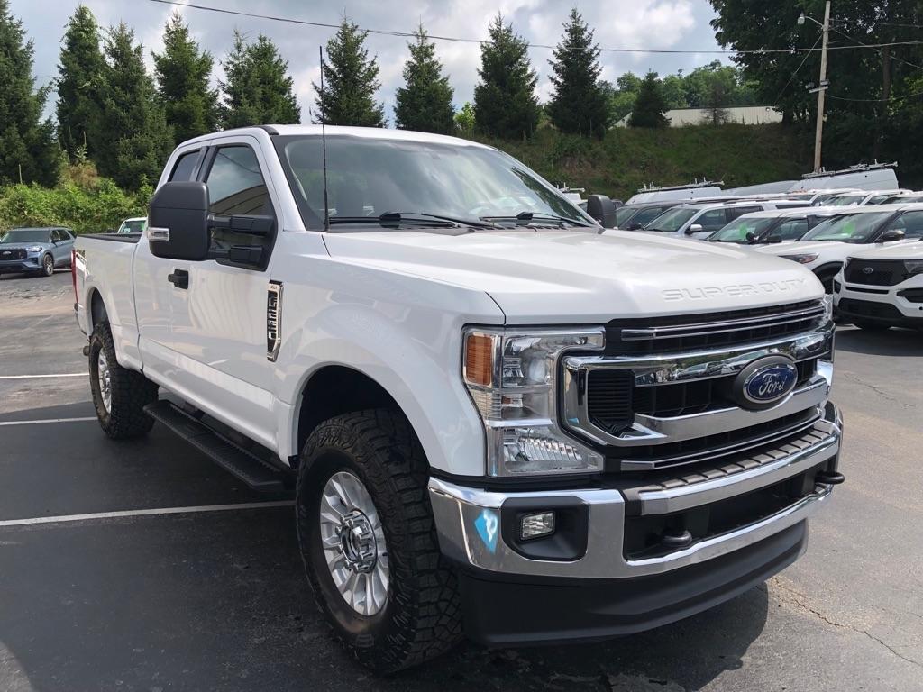 Ford F-250 SD  2022