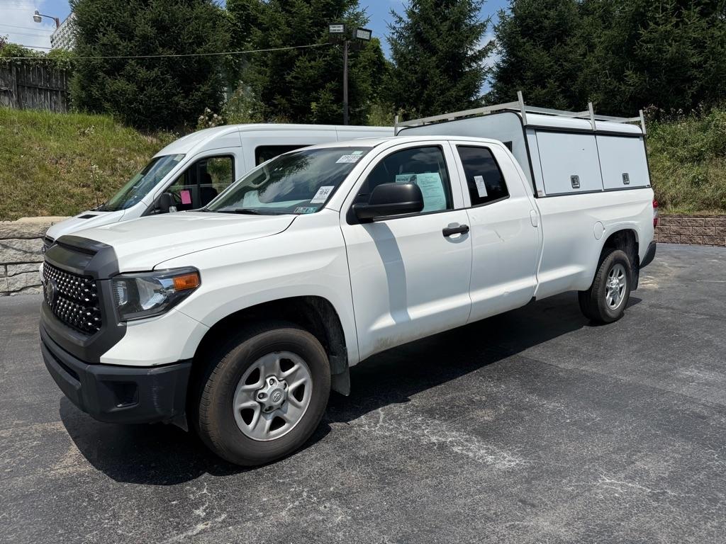 Toyota Tundra  2021