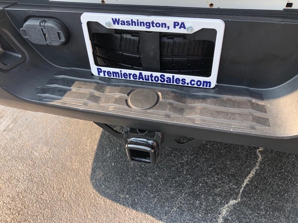 Toyota Tundra  2021
