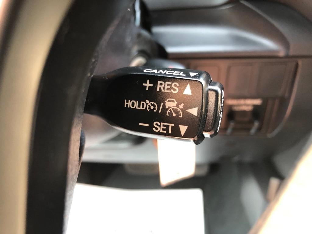 Toyota Tundra  2021