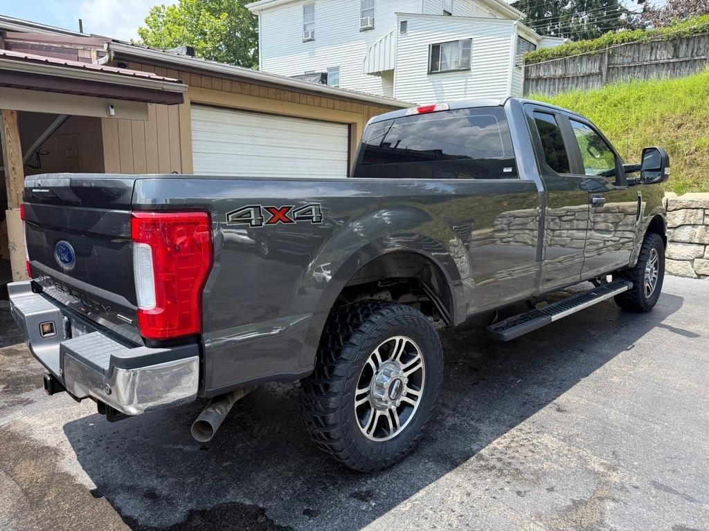Ford F-250 SD  2018