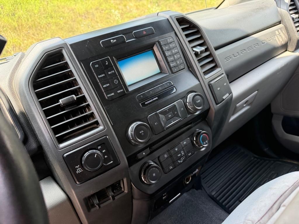 Ford F-250 SD  2018