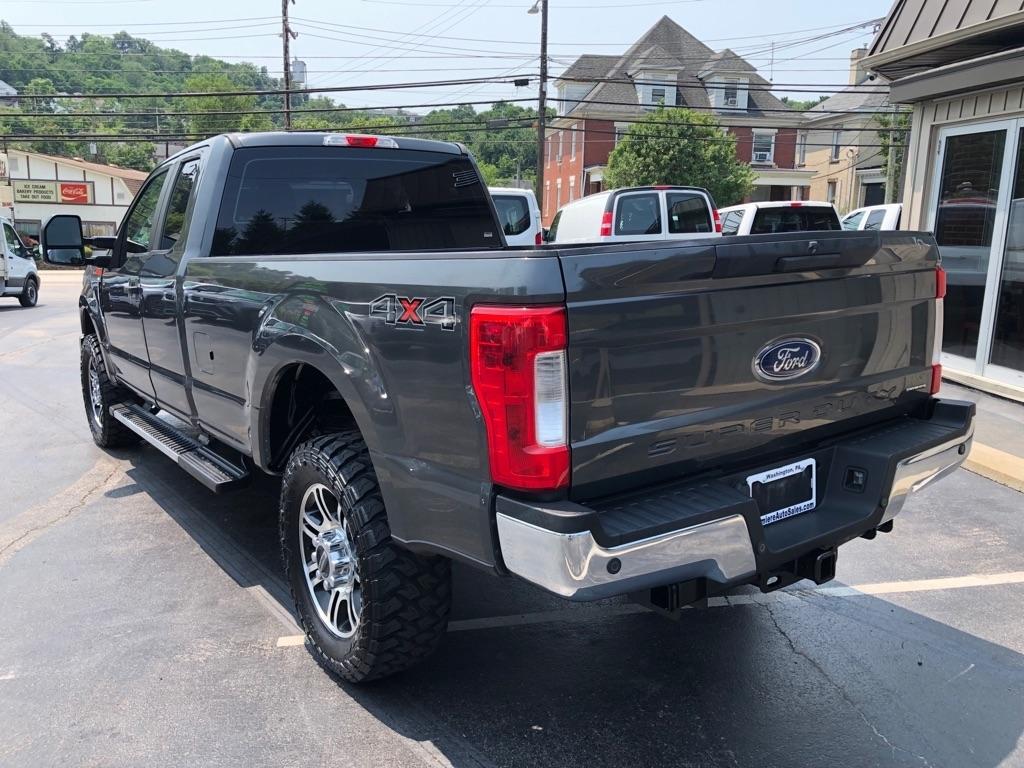 Ford F-250 SD  2018