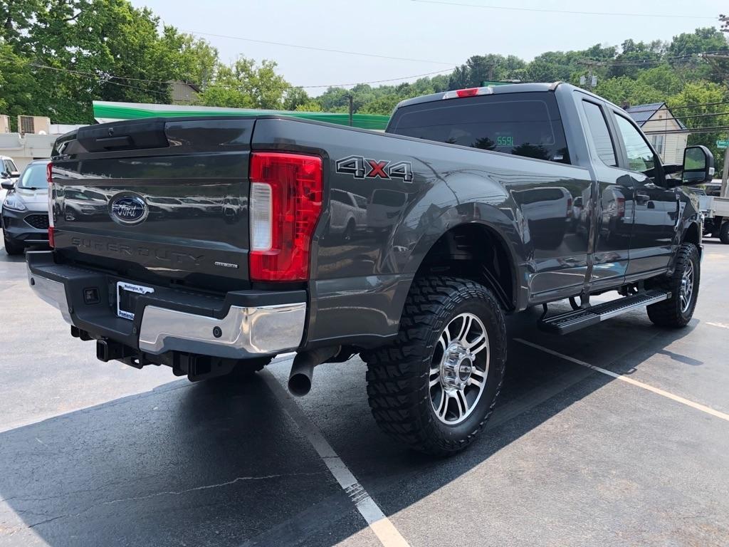 Ford F-250 SD  2018