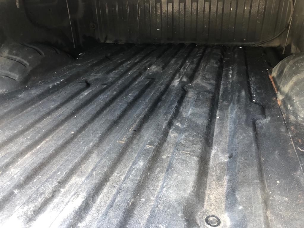 Nissan Titan  2022