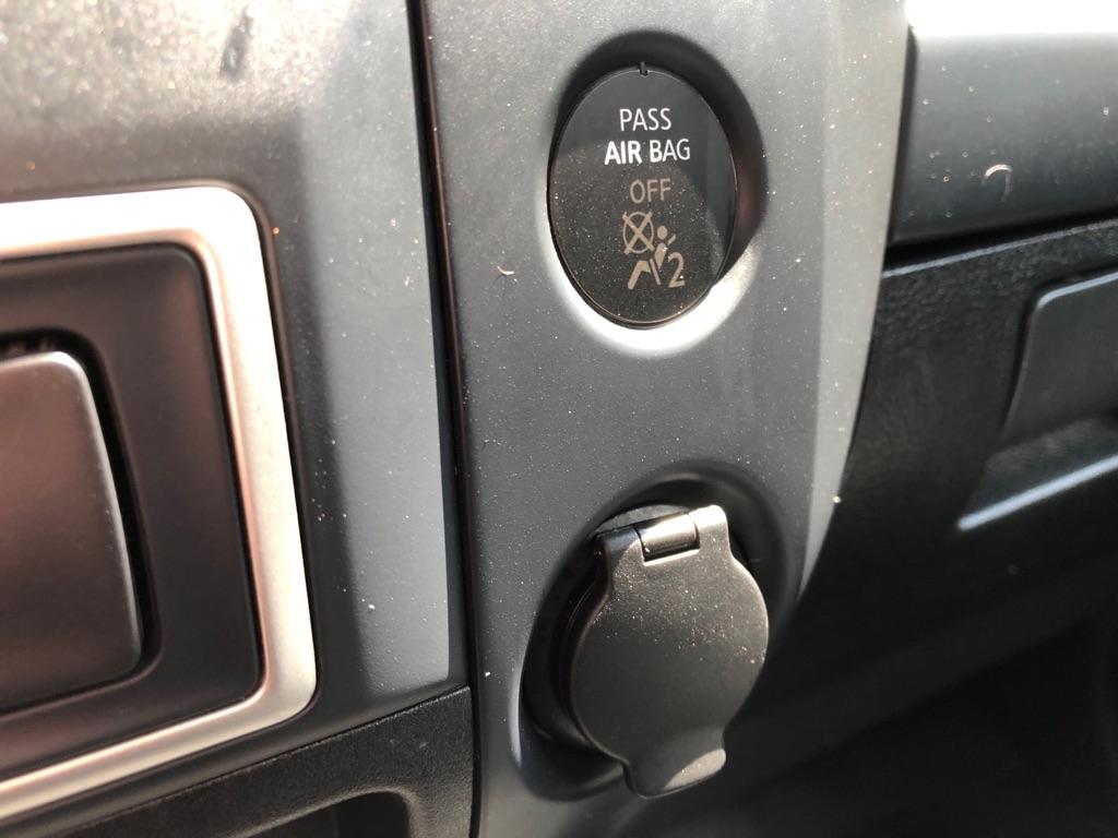 Nissan Titan  2022
