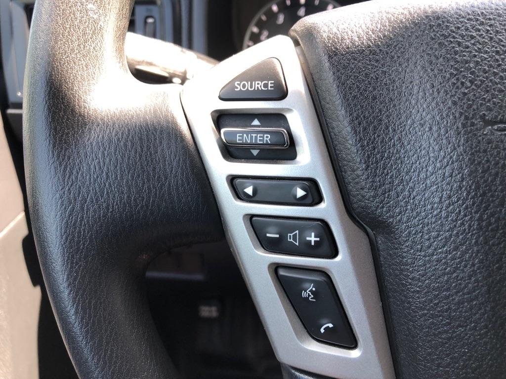 Nissan Titan  2022