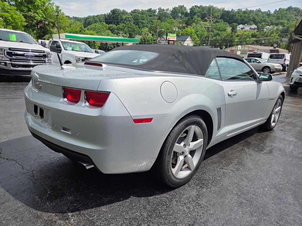 Chevrolet Camaro  2011