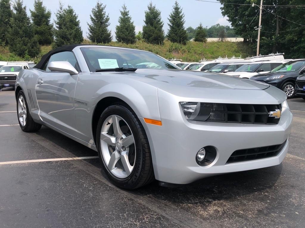 Chevrolet Camaro  2011